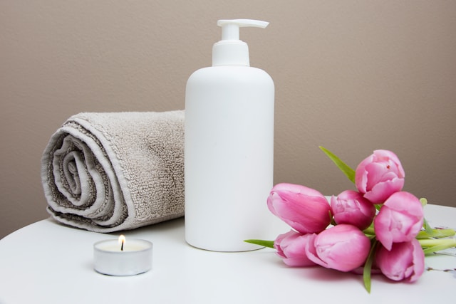 spa towel and gel